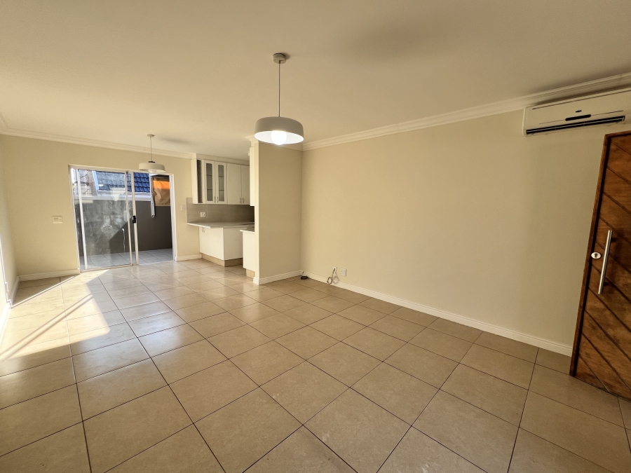 5 Bedroom Property for Sale in Noorsekloof Eastern Cape